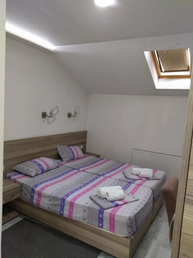 Atina Lux Hostel Leskovac  Exterior photo
