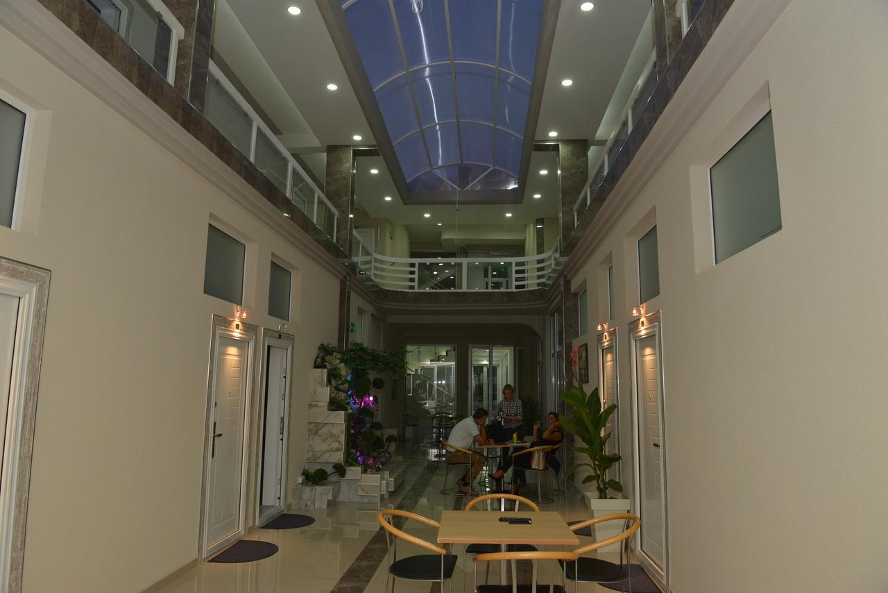 Atina Lux Hostel Leskovac  Exterior photo