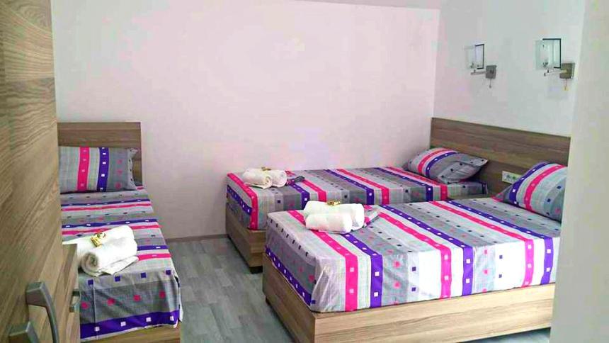 Atina Lux Hostel Leskovac  Exterior photo